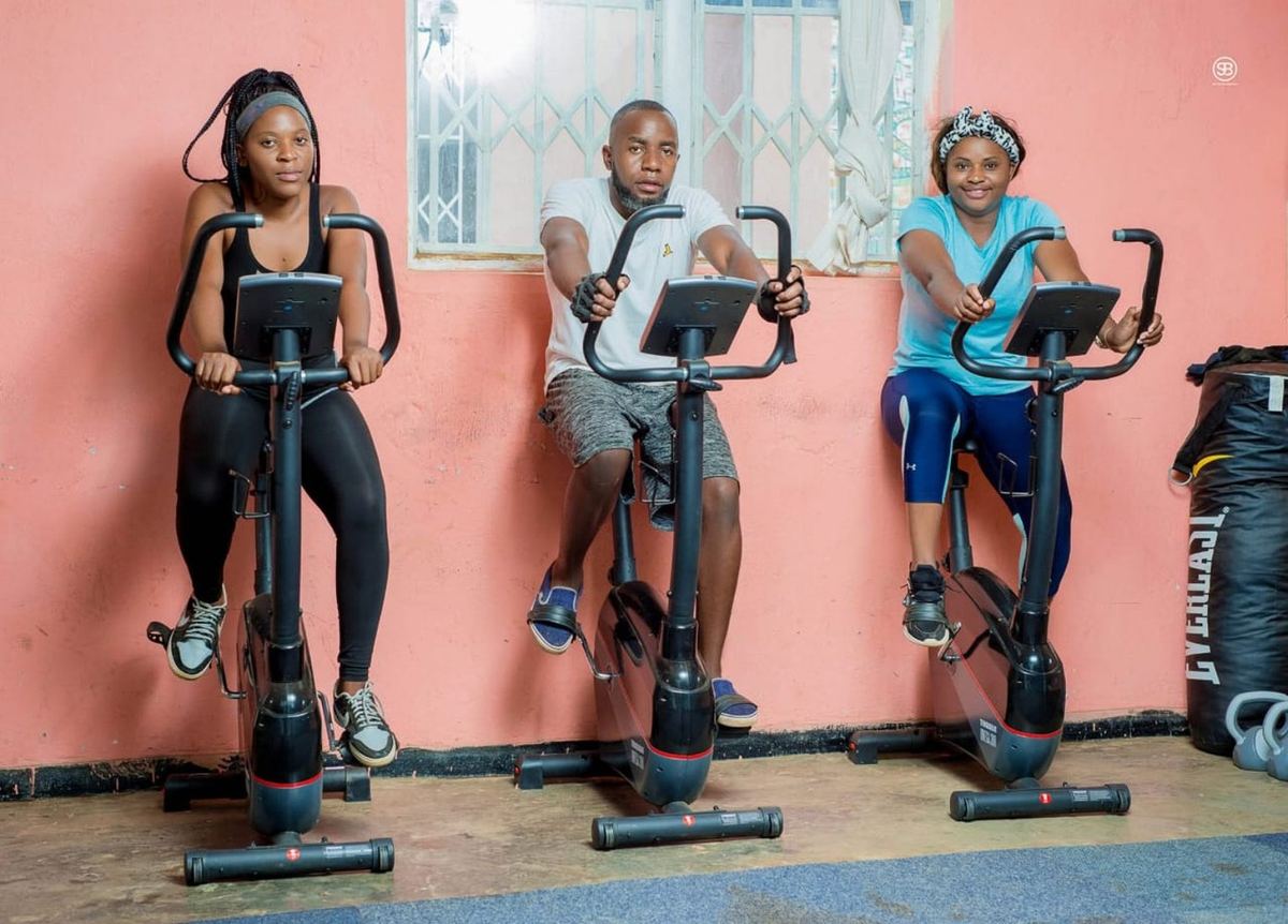 VMC Xtreme members training on cardio equipment